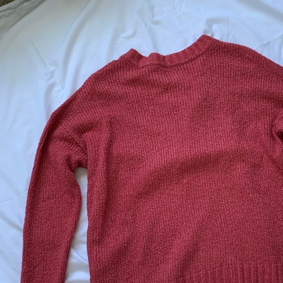 American Eagle Sweater - Picture 4 of 4